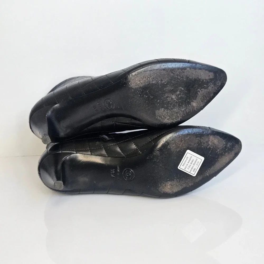 Chanel Black Quilted Leather Cap‎ Toe Ankle Boots Size 38.5 EU Fall Boots